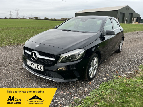 Mercedes-Benz A-Class  1.5 A180d Sport (Premium) Hatchback 5dr Diesel 7G-DCT Euro 6 (s/s) (109 ps)