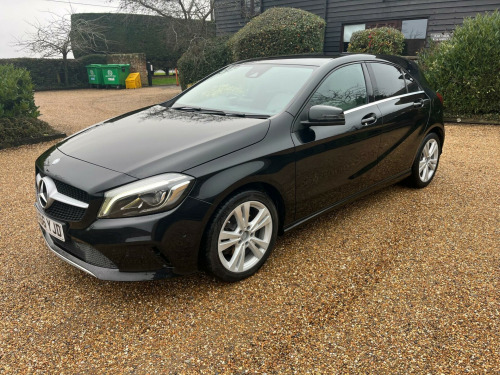 Mercedes-Benz A-Class  2.1 A200d Sport (Premium) Hatchback 5dr Diesel 7G-DCT Euro 6 (s/s) (136 ps) 