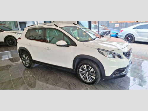 Peugeot 2008 Crossover  1.2 PureTech Allure