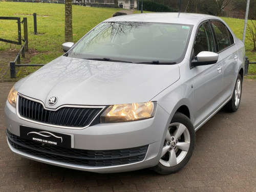 Skoda Rapid  1.2 TSI SE Hatchback 5dr Petrol Manual Euro 5 (105