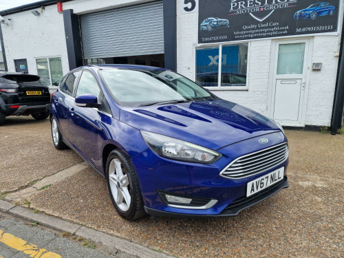 Ford Focus  1.0 T EcoBoost Titanium