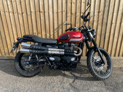 Triumph Street Scrambler  900