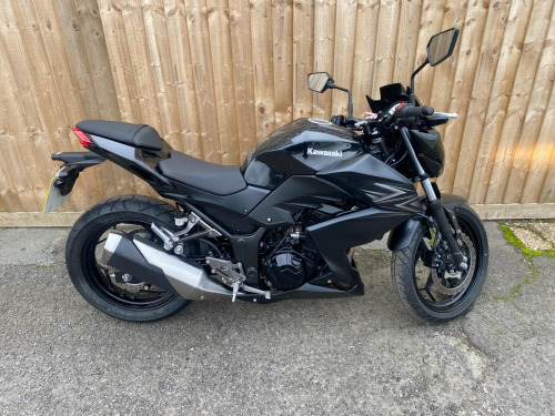 KAWASAKI Z300  