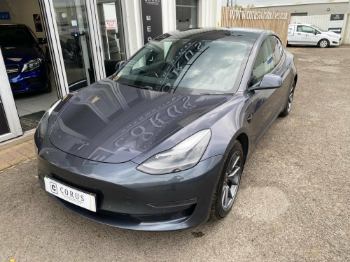 Tesla Model 3  (Dual Motor) Long Range Auto 4WDE 4dr