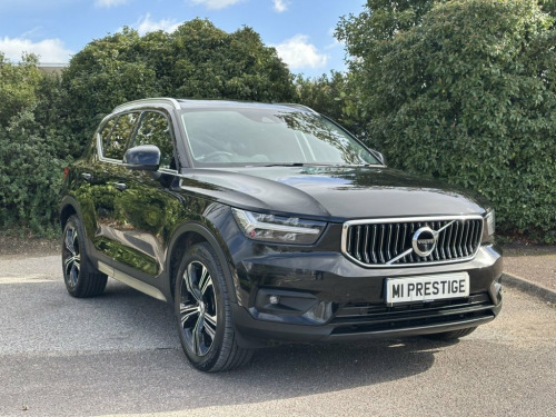 Volvo XC40  2.0 T4 Inscription Pro SUV 5dr Petrol Auto Euro 6 