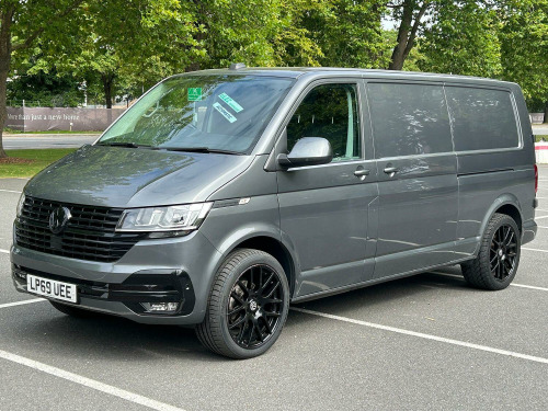 Volkswagen Transporter  T6.1  2.0 TDI T28 Highline Lwb 150 DSG
