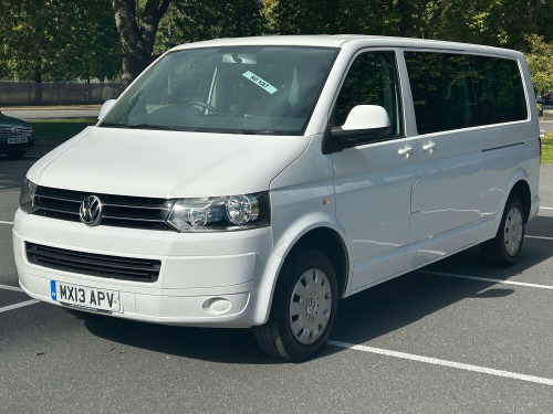 Volkswagen Transporter Shuttle  2.0 TDI  T30 SE LWB  9 Seats