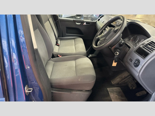 Volkswagen Transporter Shuttle  2.0 TDI  140 T30 SE AUTO  SWB 