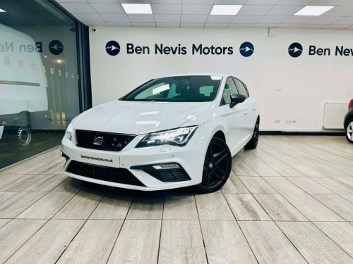 SEAT Leon  1.5 TSI EVO FR Black Edition Hatchback 5dr Petrol 