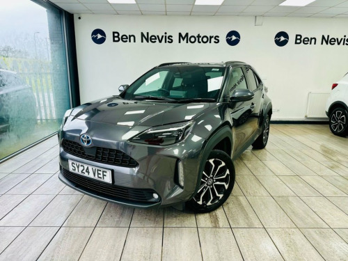 Toyota Yaris  1.5 VVT-h Design SUV 5dr Petrol Hybrid E-CVT Euro