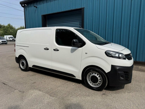 Vauxhall Vivaro  TURBO D 2700 DYNAMIC PANEL VAN, 1.5, L1 H1, SWB, 1