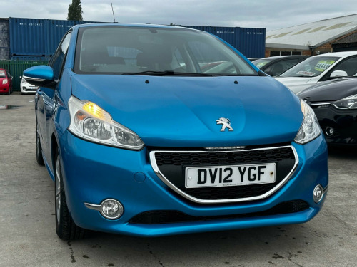 Peugeot 208  1.2 VTi Active Euro 5 3dr