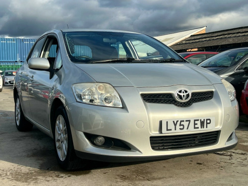 Toyota Auris  1.6 VVT-i TR 5dr