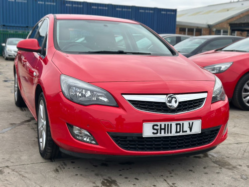 Vauxhall Astra  1.4T 16v SRi Euro 5 5dr