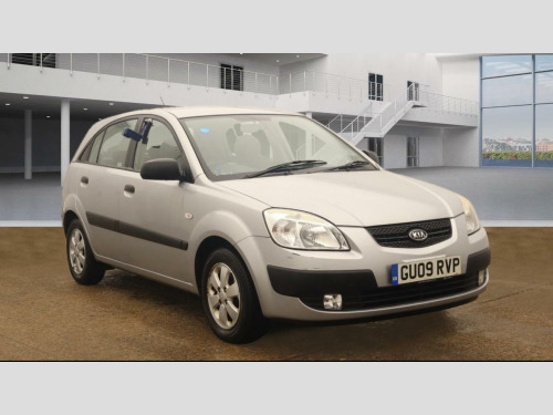 Kia Rio  1.4 2 5dr