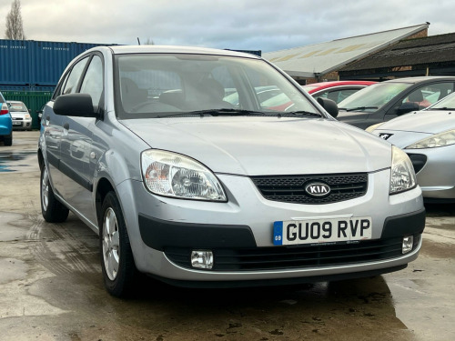 Kia Rio  1.4 2 5dr