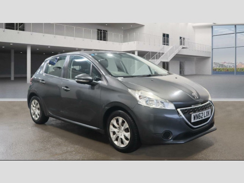 Peugeot 208  1.2 VTi Access+ Euro 5 5dr