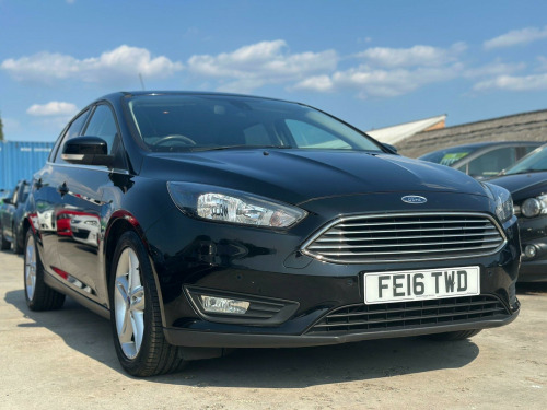 Ford Focus  1.6 Zetec Powershift Euro 6 5dr