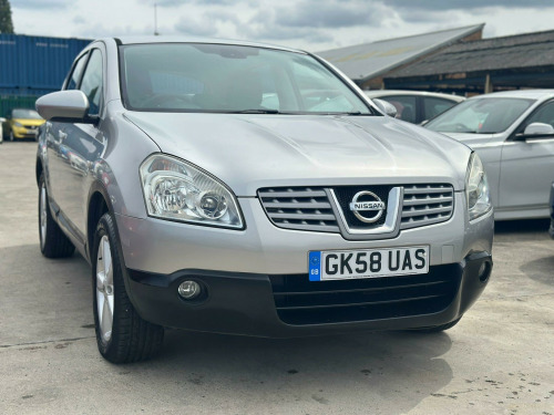 Nissan Qashqai  2.0 Acenta CVT 5dr