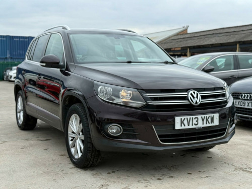 Volkswagen Tiguan  1.4 TSI BlueMotion Tech SE 2WD Euro 5 (s/s) 5dr
