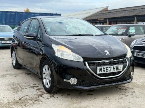 Peugeot 208  1.2 VTi Active Euro 5 5dr