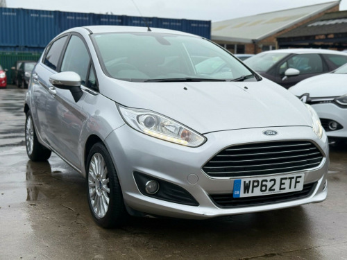 Ford Fiesta  1.6 Titanium Powershift Euro 5 5dr 