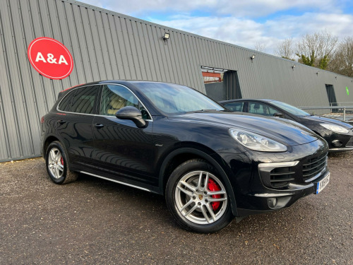 Porsche Cayenne  3.0 TD V6 TiptronicS 4WD Euro 6 (s/s) 5dr