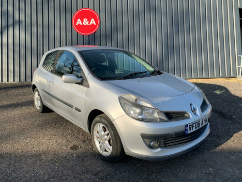 Renault Clio  1.5 dCi Dynamique 3dr (a/c)