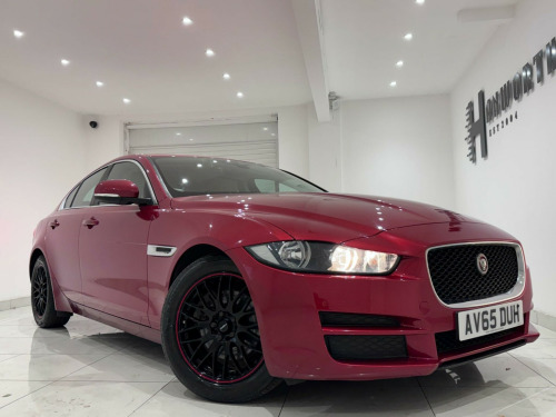Jaguar XE  2.0d Prestige Auto Euro 6 (s/s) 4dr