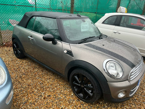 MINI Convertible  1.6 Cooper Euro 5 (s/s) 2dr