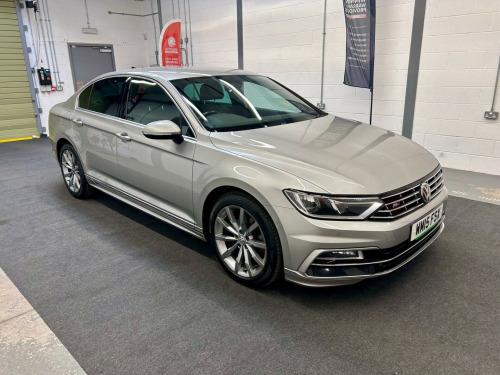 Volkswagen Passat  2.0 TDI BlueMotion Tech R-Line Euro 6 (s/s) 4dr