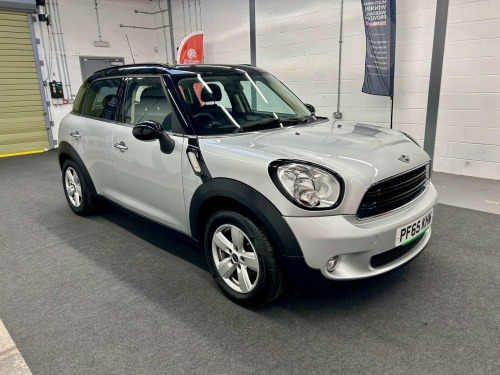 MINI Countryman  1.6 Cooper Euro 6 (s/s) 5dr
