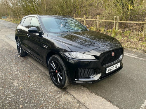 Jaguar F-PACE  2.0 CHEQUERED FLAG AWD 5d 178 BHP FINANCE AND DELI