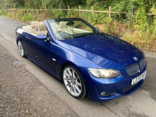 BMW 3 Series  3.0 330I M SPORT 2d 269 BHP SERVICE HISTORY 