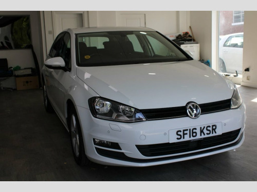 Volkswagen Golf  1.6 TDI BlueMotion Tech Match Edition Hatchback 5d