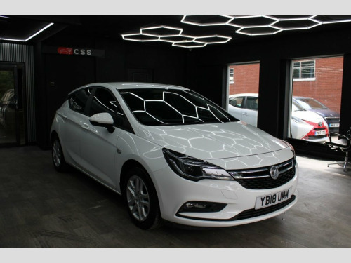 Vauxhall Astra  1.0i Turbo ecoTEC Design Hatchback 5dr Petrol Manu