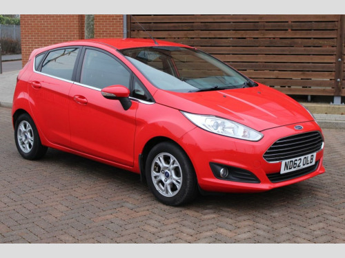 Ford Fiesta  1.6 TDCi ECOnetic Zetec Hatchback 5dr Diesel Manua