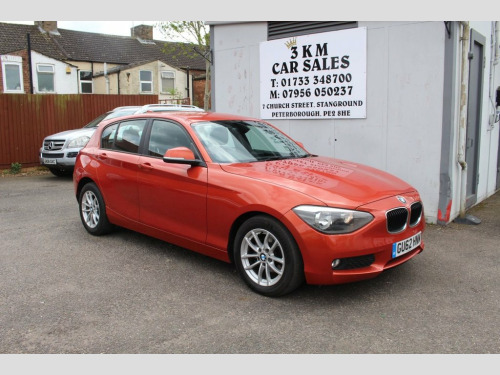 BMW 1 Series  2.0 116d SE Hatchback 5dr Diesel Manual Euro 5 (s/