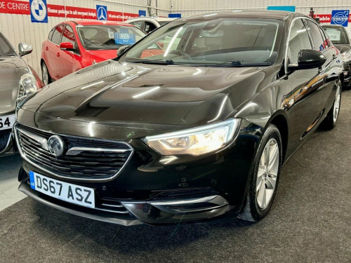 Vauxhall Insignia  2.0 Turbo D BlueInjection Tech Line Nav Grand Spor