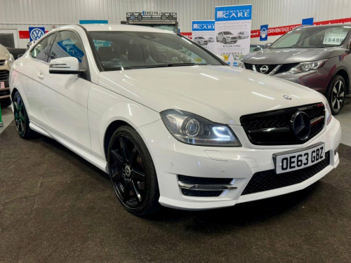 Mercedes-Benz C-Class C220 2.1 C220 CDI AMG Sport Coupe 2dr Diesel G-Tronic+ 