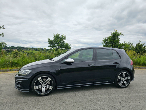 Volkswagen Golf  2.0 TSI R