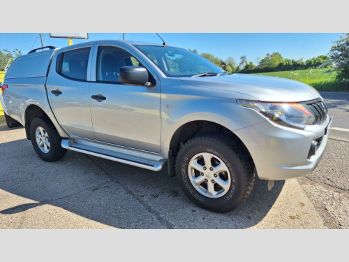 Mitsubishi L200  2.4 DI-D DC 4Life