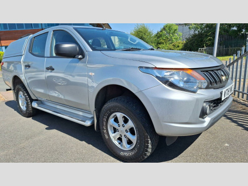 Mitsubishi L200  2.4 DI-D DC 4Life