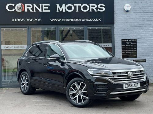 Volkswagen Touareg  R-LINE 3.0 TDI V6 231PS 8 SPEED AUTOMATIC 4X4 4WD