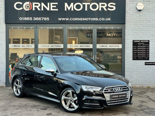 Audi S3  2.0 TFSI Sportback 5dr Petrol S Tronic quattro Eur