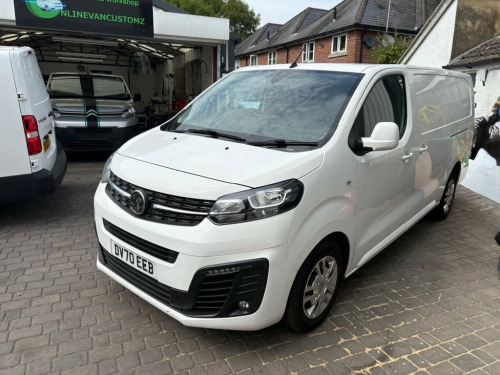 Vauxhall Vivaro  1.5 Turbo D 2900 Sportive Panel Van 5dr Diesel Man