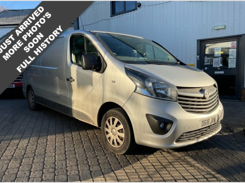 Vauxhall Vivaro  1.6 CDTi 2900 Sportive Panel Van LWB 5dr Diesel Ma
