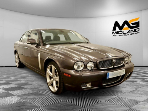 Jaguar XJR  4.2 V8 4dr