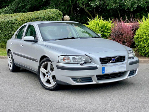 Volvo S60 2.5 R 4dr