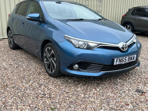 Toyota Auris  1.2 VVT-i Design Euro 6 (s/s) 5dr 